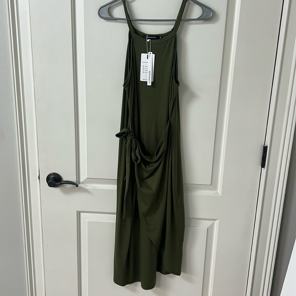 NWT Olive Green Faux Wrap Dress Size Medium - Picture 4 of 10